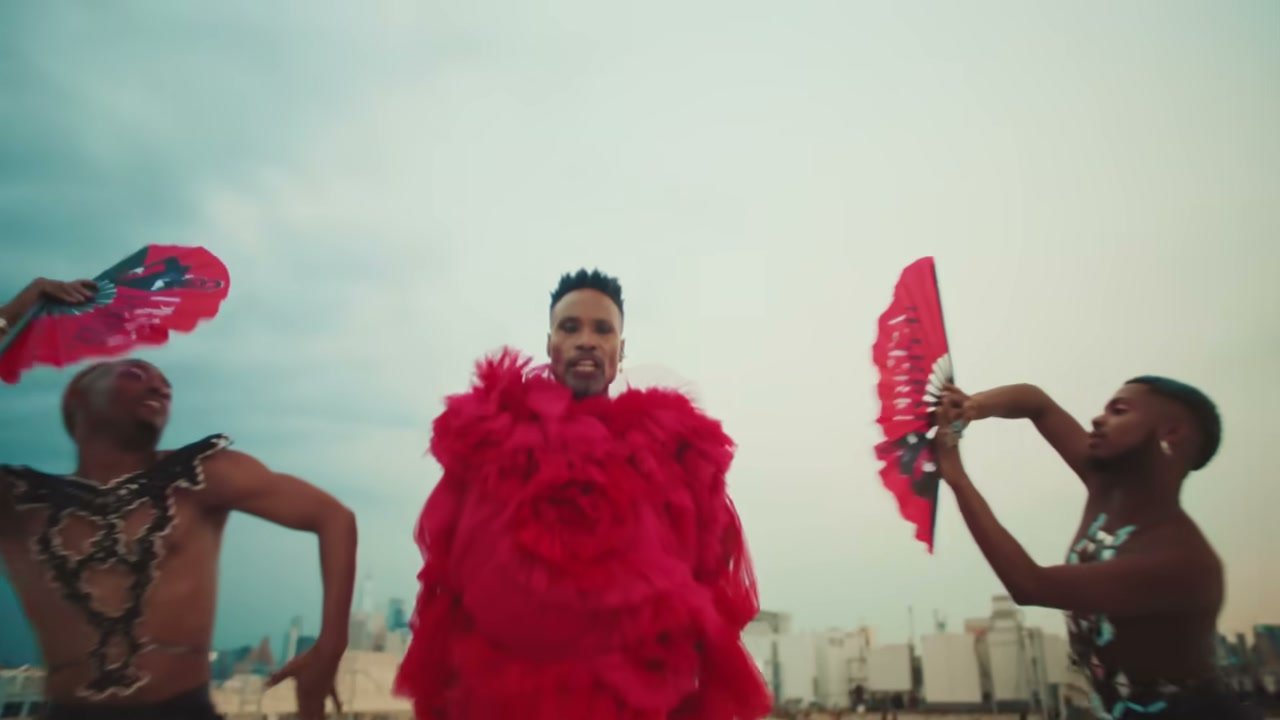 Billy Porter with a custom Daftboy fan