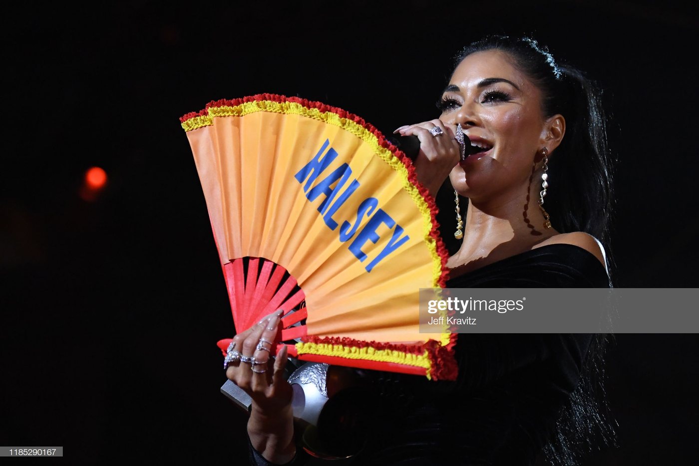 A presenter revealing the Daftboy Nicki Minaj winner fan at the MTV EMAs